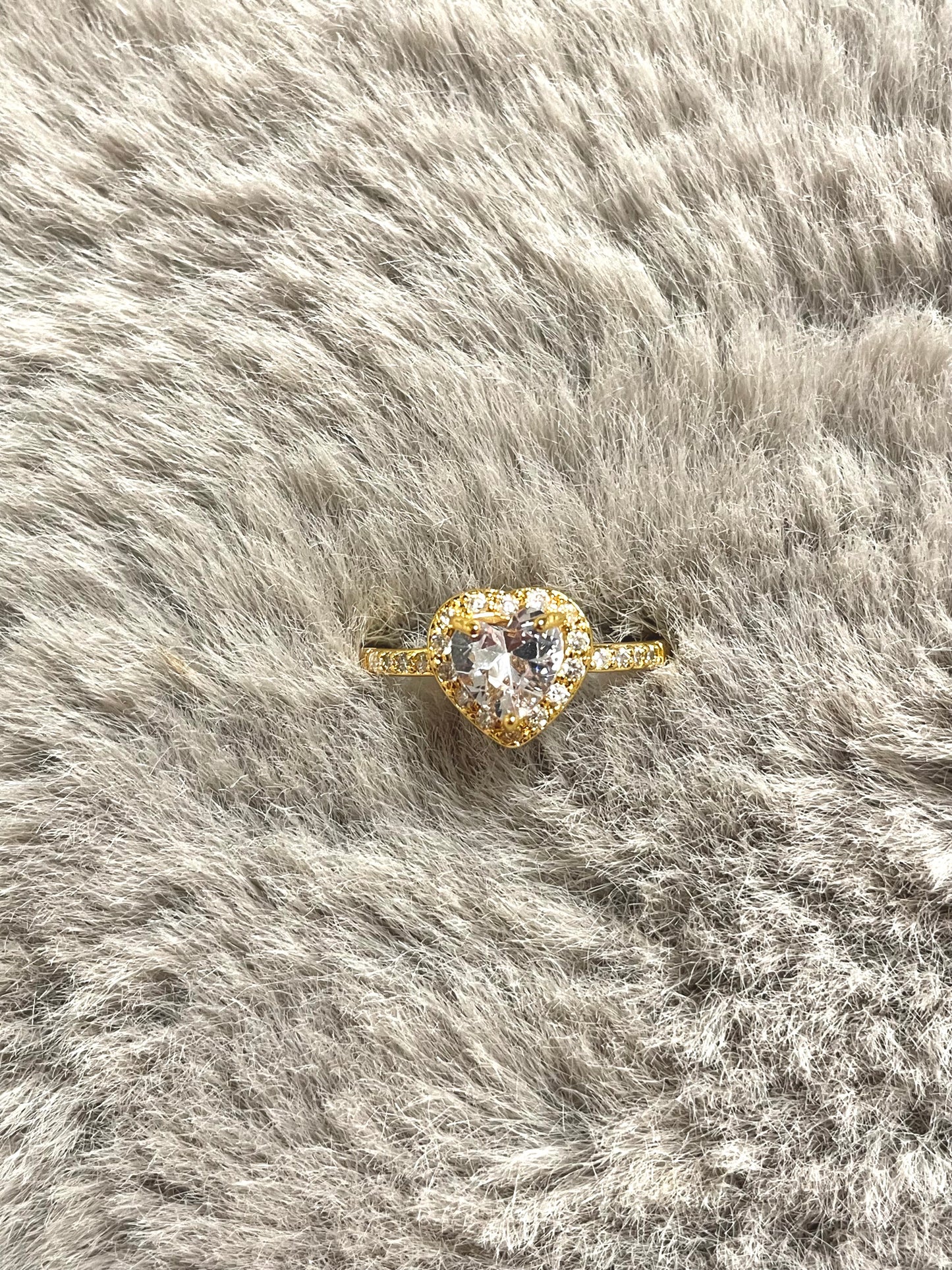 Heartglow gold